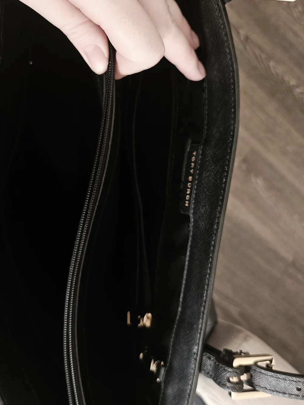 Tory Burch Black Leather Tote with Gold Logo - Picture 7 of 7